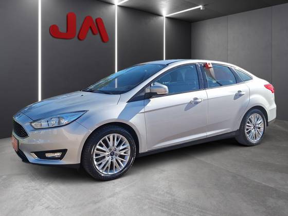 FORD FOCUS 2.0 SE PLUS 16V FLEX 4P POWERSHIFT FORD FOCUS 2.0 SE PLUS 16V FLEX 4P POWERSHIFT